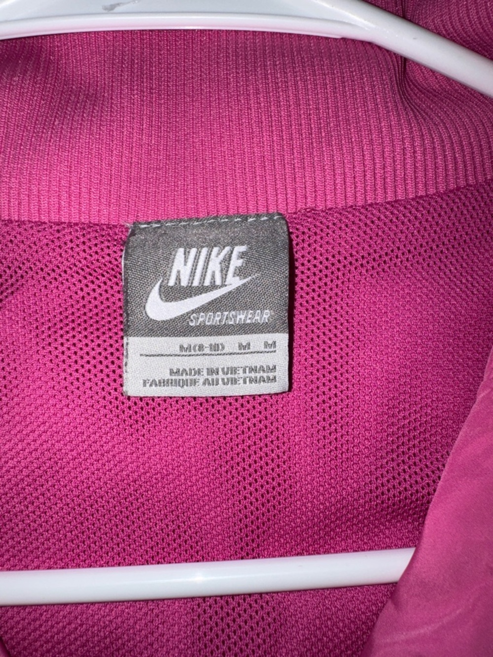 Nike Women's Bright Pink Windbreaker - Picture 2 of 2